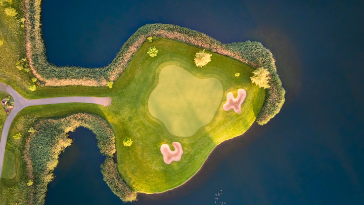 Island Hole